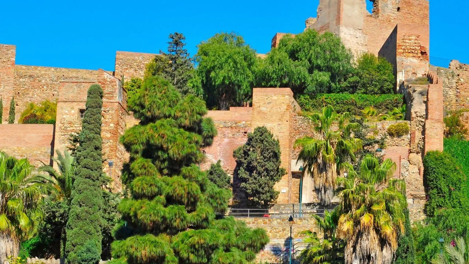 Estudio Maria Zambrano A Pasos De La Estacion Málaga Daire